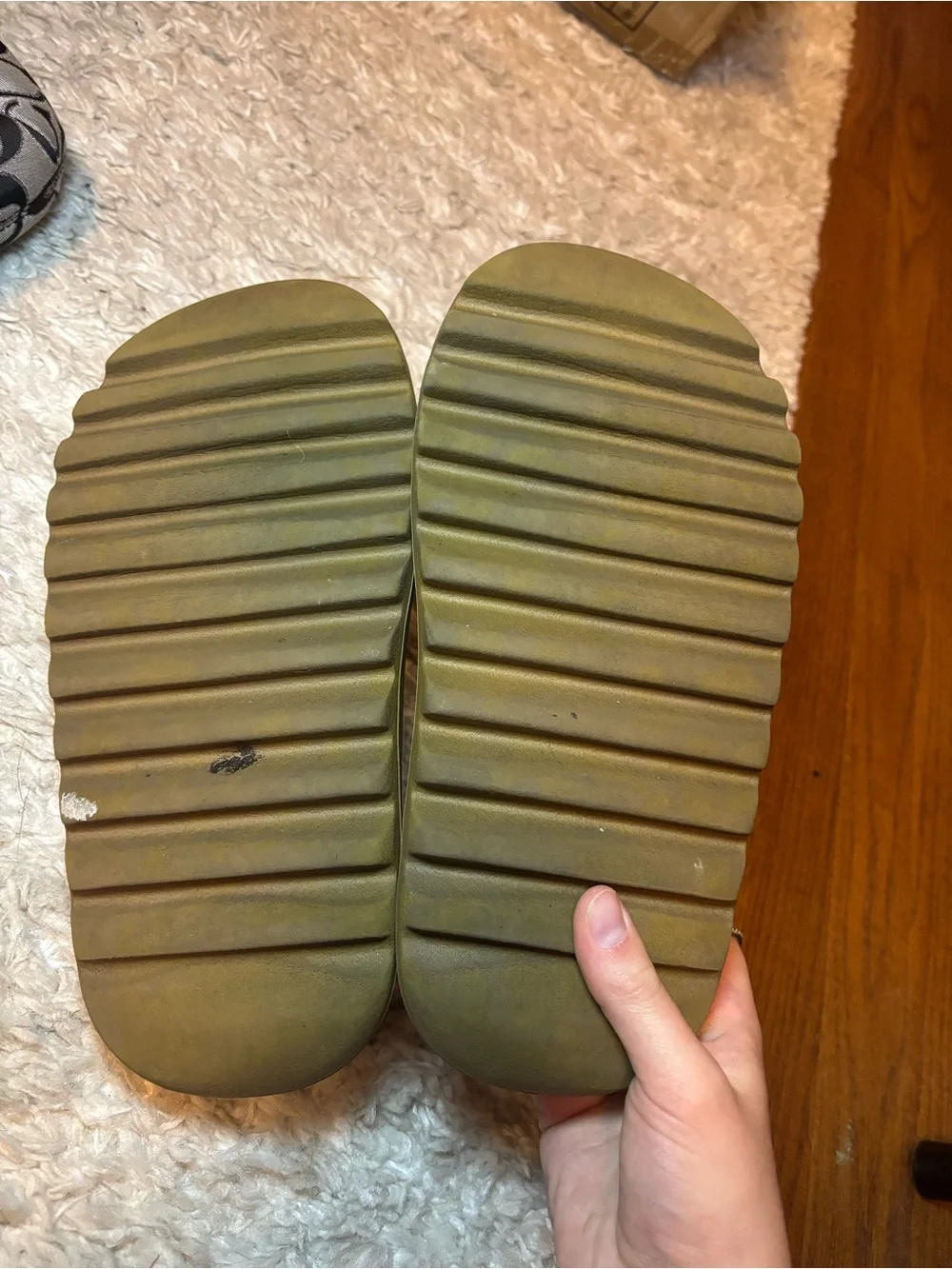 Yeezy Slides in the color Ochre - Picture 5 of 6